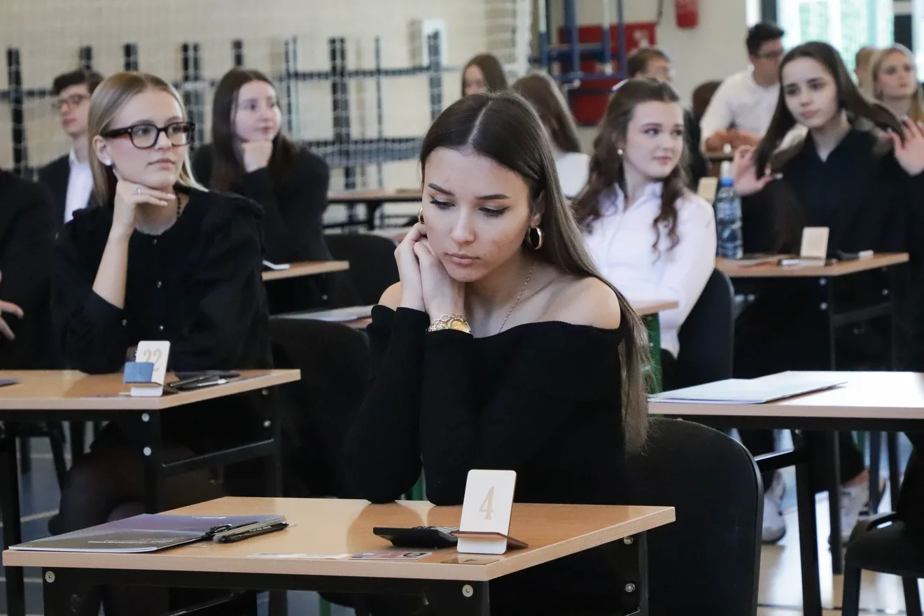 Egzamin dojrzałości w LO im. M. Kopernika. Matematyczne wyzwanie maturzystów (zdjęcia)