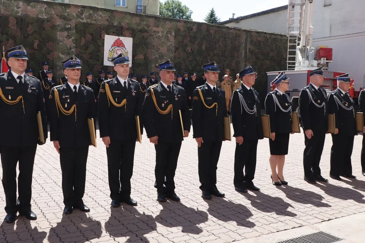 Uroczystość z okazji Powiatowych Obchodów Dnia Strażaka w Ostrowi Mazowieckiej (zdjęcia)