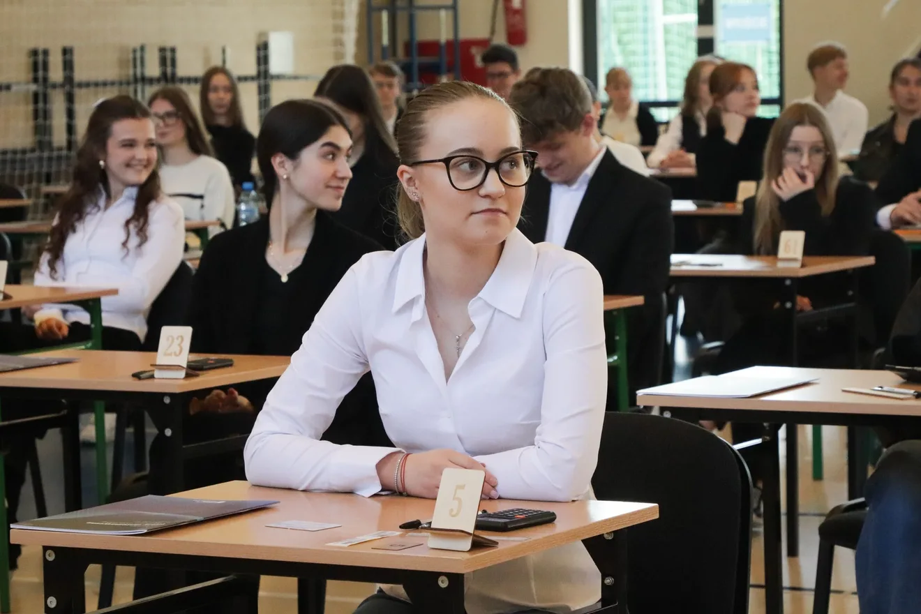 Egzamin dojrzałości w LO im. M. Kopernika. Matematyczne wyzwanie maturzystów (zdjęcia)