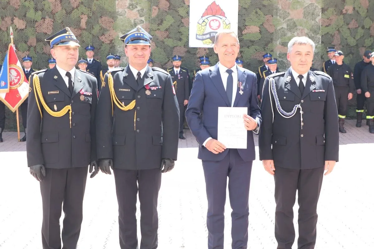 Uroczystość z okazji Powiatowych Obchodów Dnia Strażaka w Ostrowi Mazowieckiej (zdjęcia)
