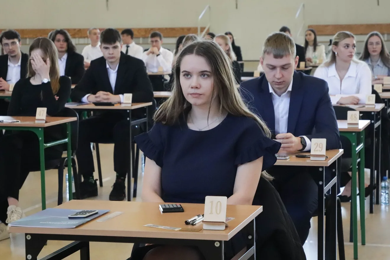 Egzamin dojrzałości w LO im. M. Kopernika. Matematyczne wyzwanie maturzystów (zdjęcia)