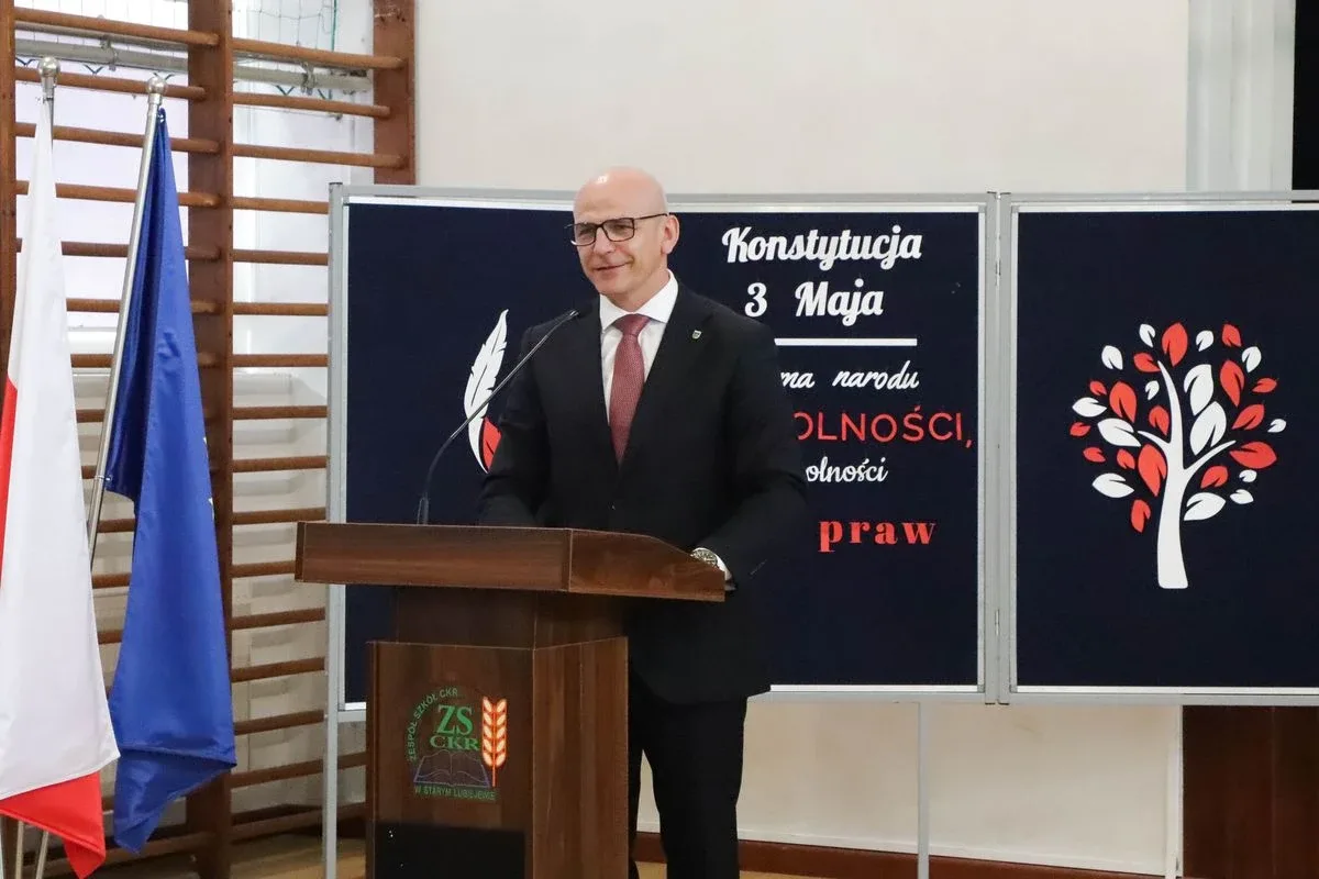 Zakończenie szkolnej podróży. Maturzyści ZSCKR w Starym Lubiejewie żegnają szkołę (zdjęcia)