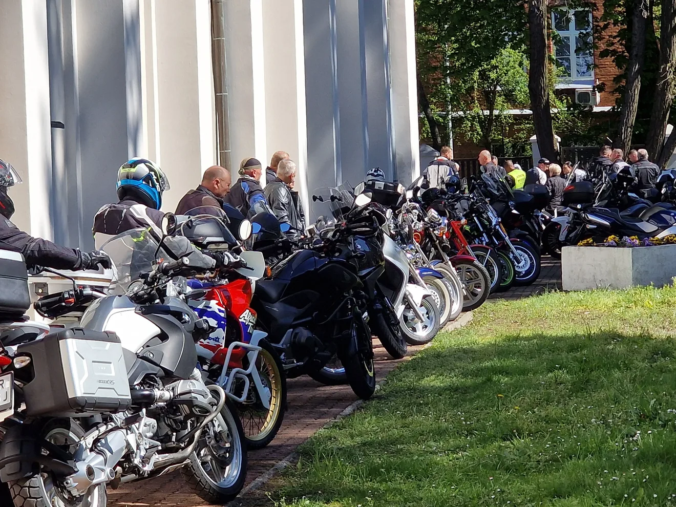 Kaski w górę! Sezon motocyklowy 2025 oficjalnie rozpoczęty (zdjęcia)