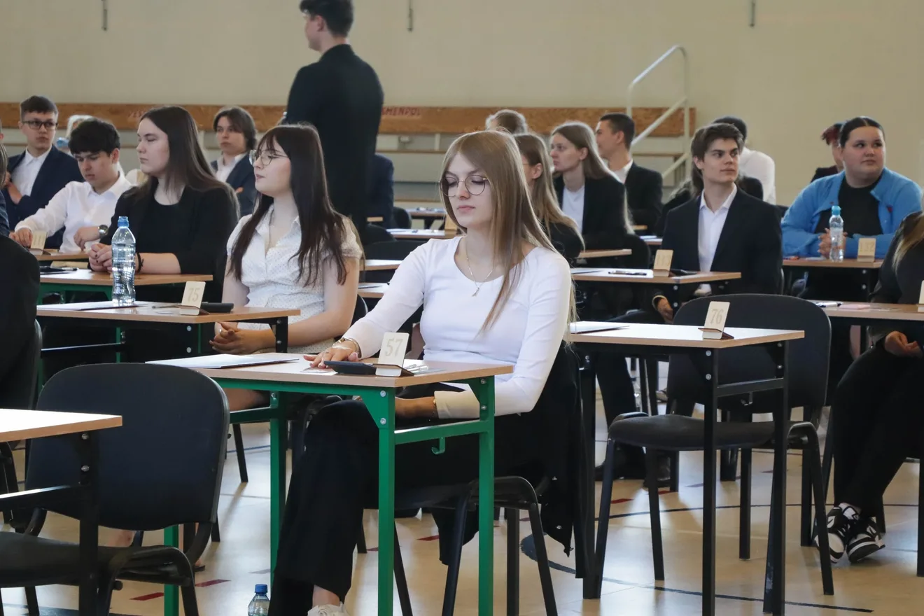 Egzamin dojrzałości w LO im. M. Kopernika. Matematyczne wyzwanie maturzystów (zdjęcia)