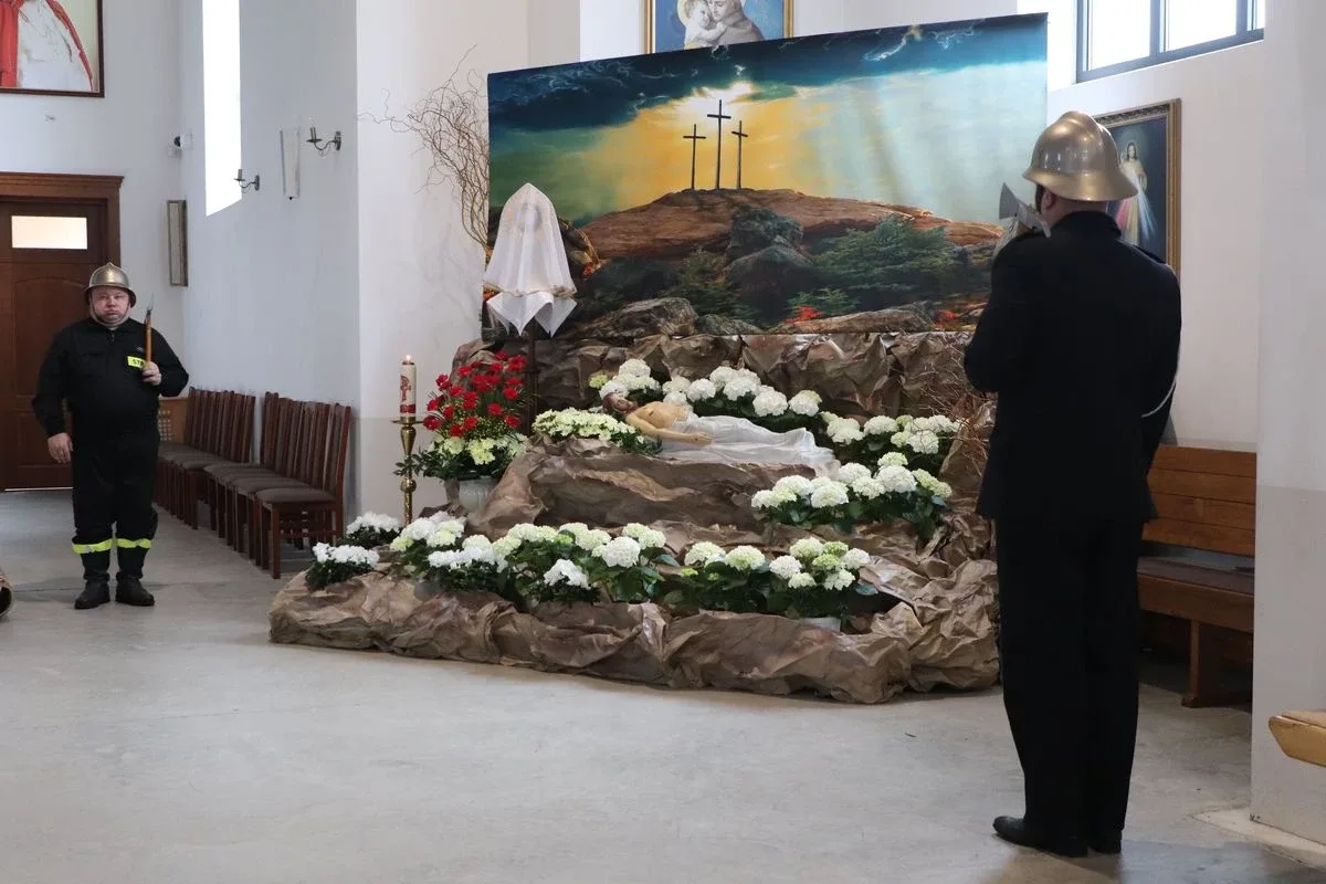 Groby Pańskie w parafiach w Ostrowi Mazowieckiej (zdjęcia)
