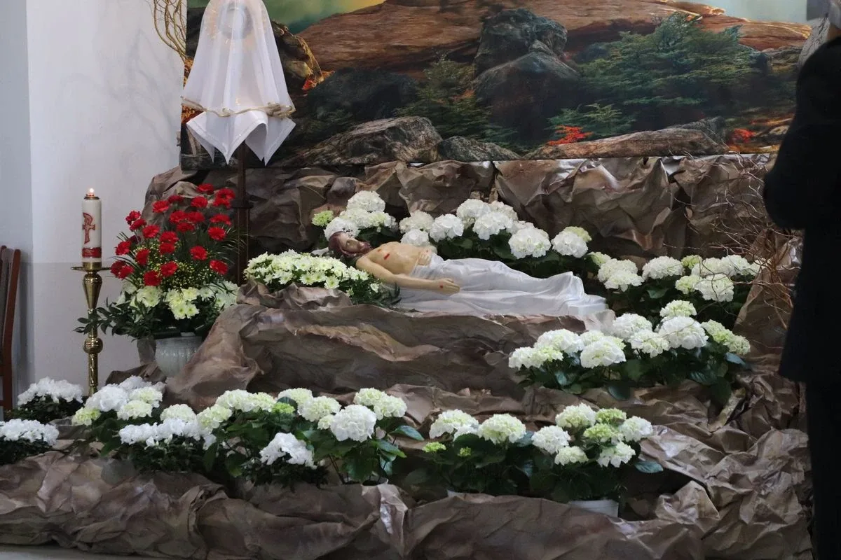 Groby Pańskie w parafiach w Ostrowi Mazowieckiej (zdjęcia)