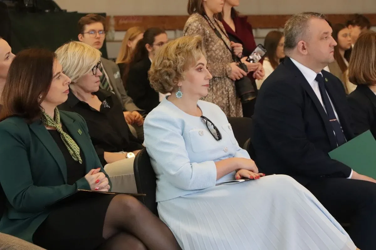 85 lat od Zbrodni Katyńskiej. Wzruszające uroczystości połączyły pokolenia w hołdzie bohaterom (zdjęcia)