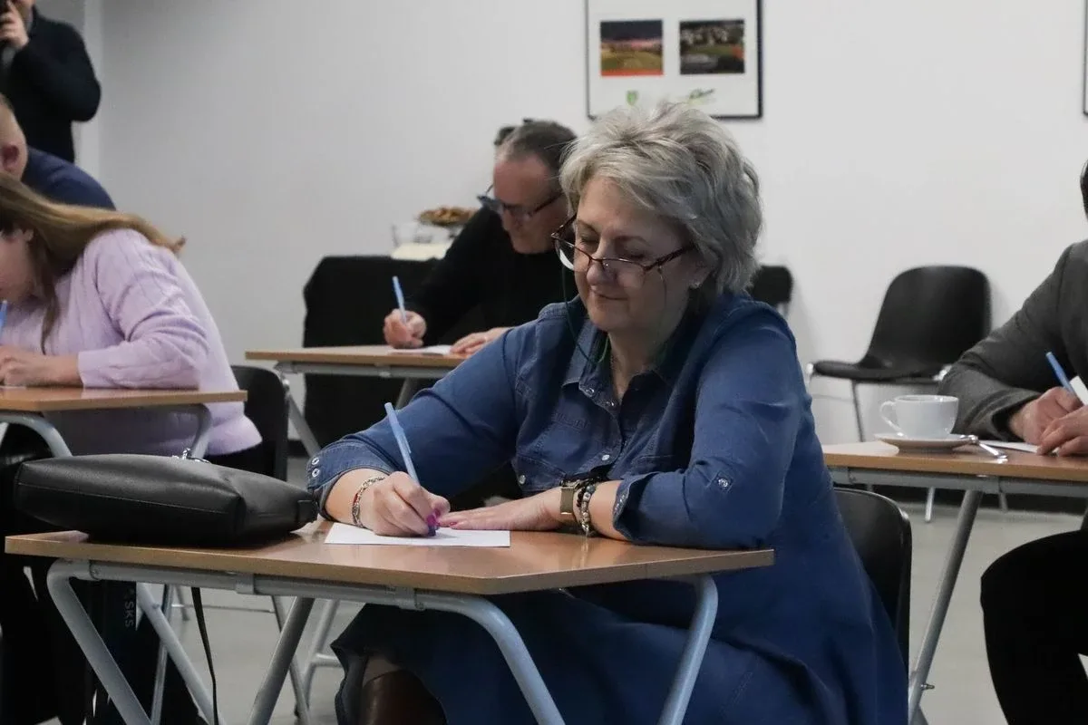 Ostrowskie Dyktando to było prawdziwe wyzwanie dla miłośników ortografii (zdjęcia)