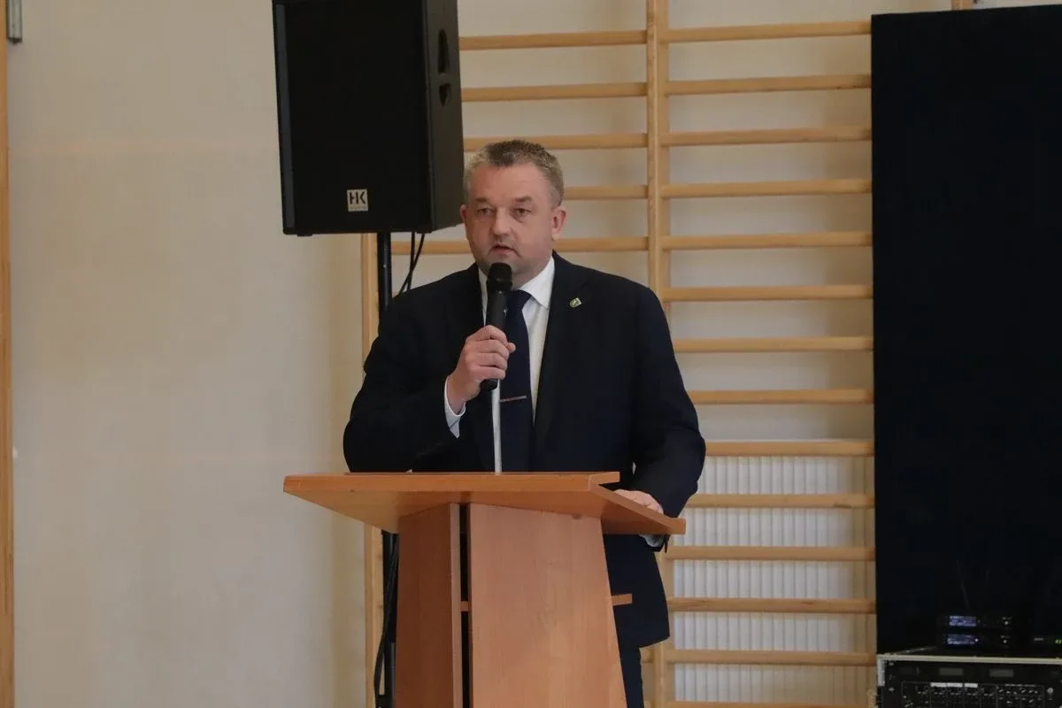85 lat od Zbrodni Katyńskiej. Wzruszające uroczystości połączyły pokolenia w hołdzie bohaterom (zdjęcia)