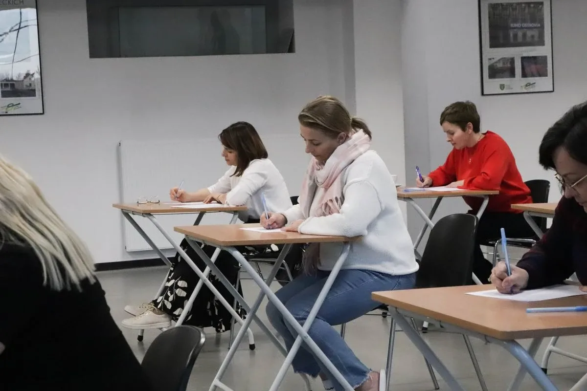 Ostrowskie Dyktando to było prawdziwe wyzwanie dla miłośników ortografii (zdjęcia)