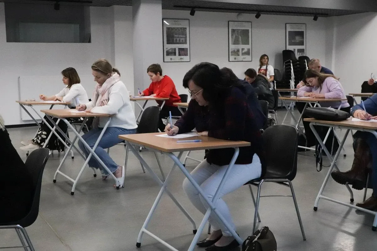 Ostrowskie Dyktando to było prawdziwe wyzwanie dla miłośników ortografii (zdjęcia)
