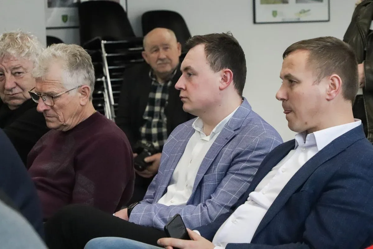 Ostrów Mazowiecka na mapie samorządowych debat. Spotkanie w ramach inicjatywy "Samorządy Naprzód" (zdjęcia)