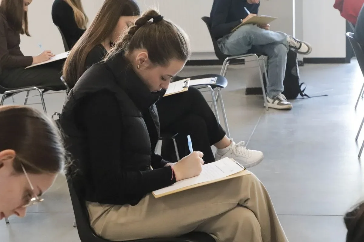 Ostrowskie Dyktando to było prawdziwe wyzwanie dla miłośników ortografii (zdjęcia)