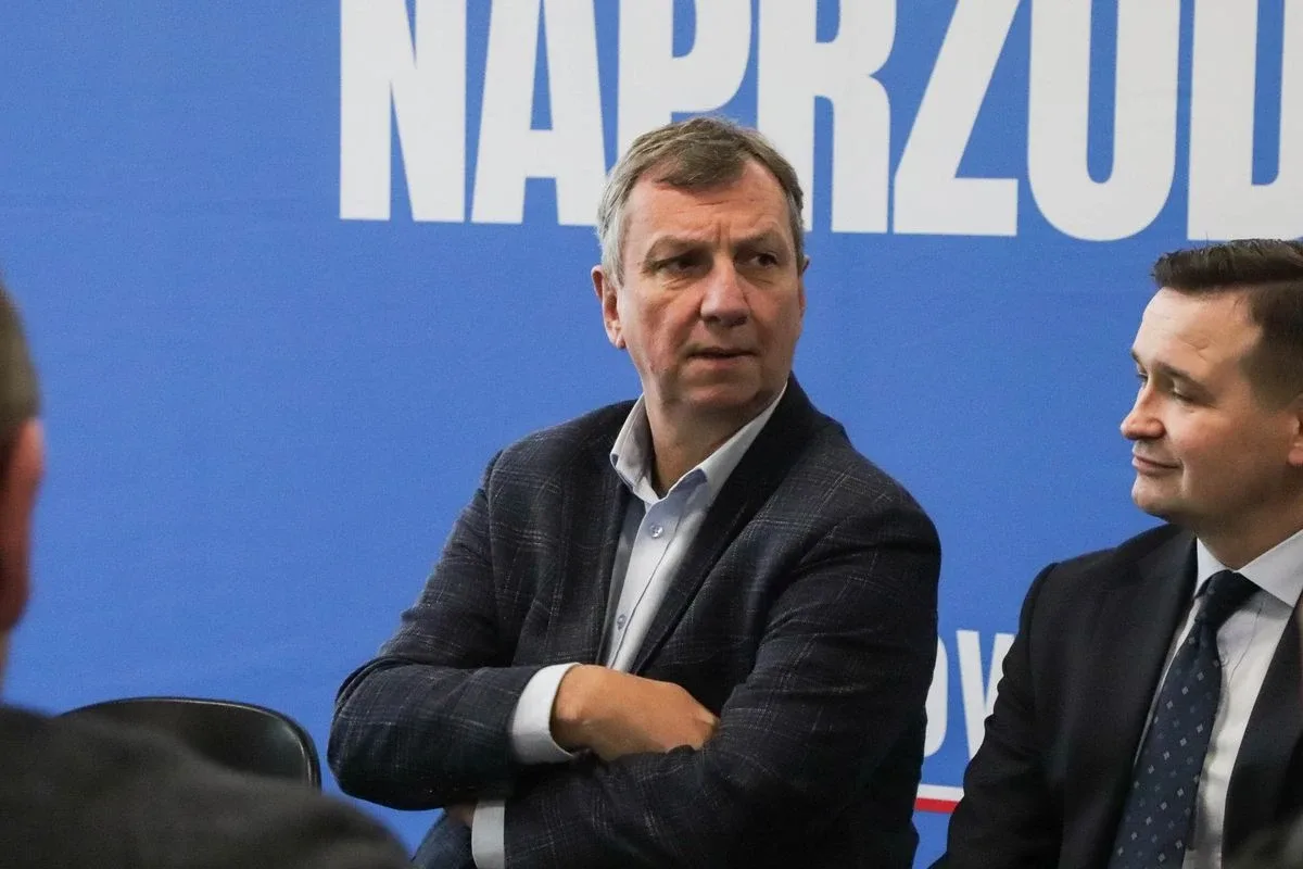 Ostrów Mazowiecka na mapie samorządowych debat. Spotkanie w ramach inicjatywy "Samorządy Naprzód" (zdjęcia)