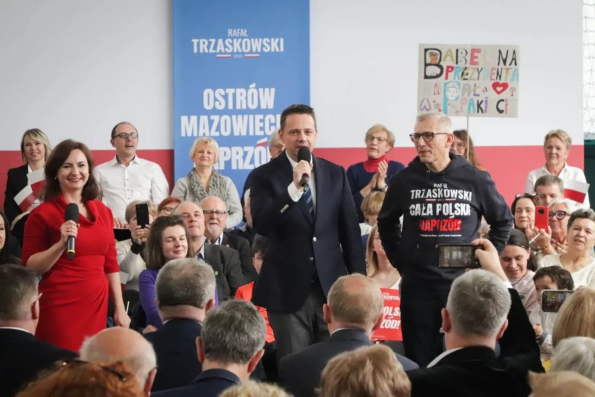Spotkanie z Rafałem Trzaskowskim. Mocna deklaracja burmistrza: "Pójdziemy za tobą w ogień" (zdjęcia, wideo)