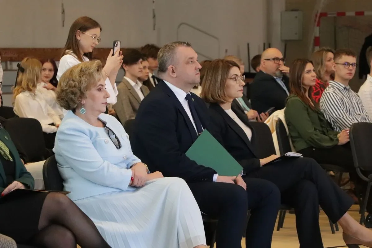 85 lat od Zbrodni Katyńskiej. Wzruszające uroczystości połączyły pokolenia w hołdzie bohaterom (zdjęcia)
