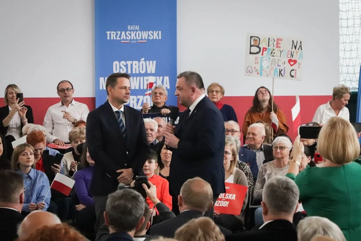 Spotkanie z Rafałem Trzaskowskim. Mocna deklaracja burmistrza: "Pójdziemy za tobą w ogień" (zdjęcia, wideo)