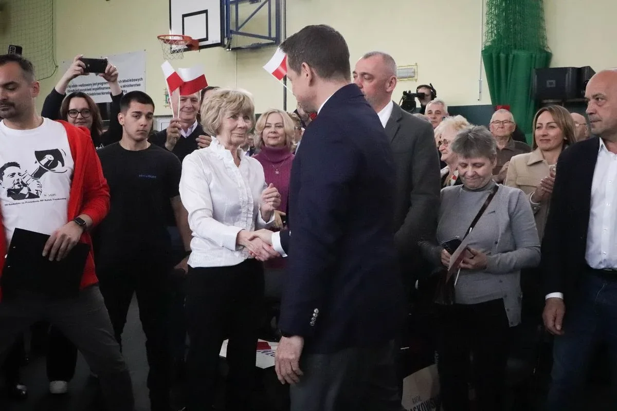 Spotkanie z Rafałem Trzaskowskim. Mocna deklaracja burmistrza: "Pójdziemy za tobą w ogień" (zdjęcia, wideo)
