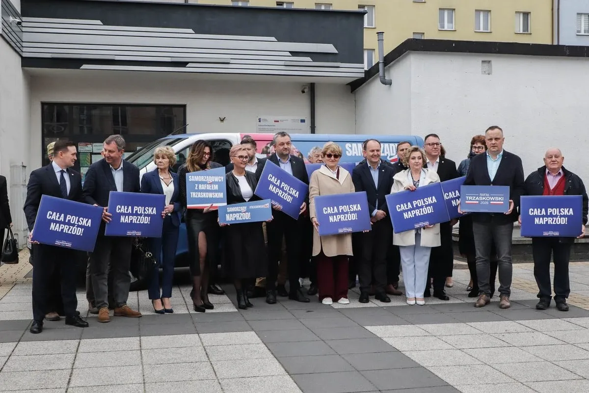 Ostrów Mazowiecka na mapie samorządowych debat. Spotkanie w ramach inicjatywy "Samorządy Naprzód" (zdjęcia)
