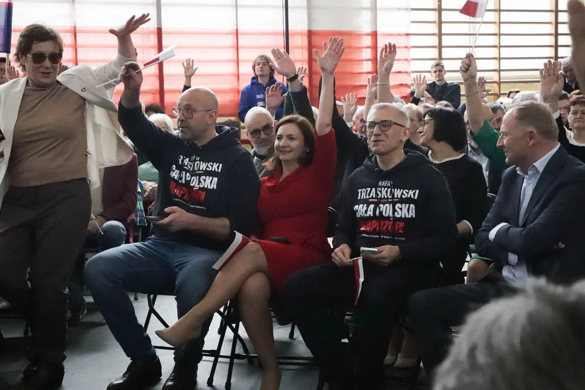 Spotkanie z Rafałem Trzaskowskim. Mocna deklaracja burmistrza: "Pójdziemy za tobą w ogień" (zdjęcia, wideo)