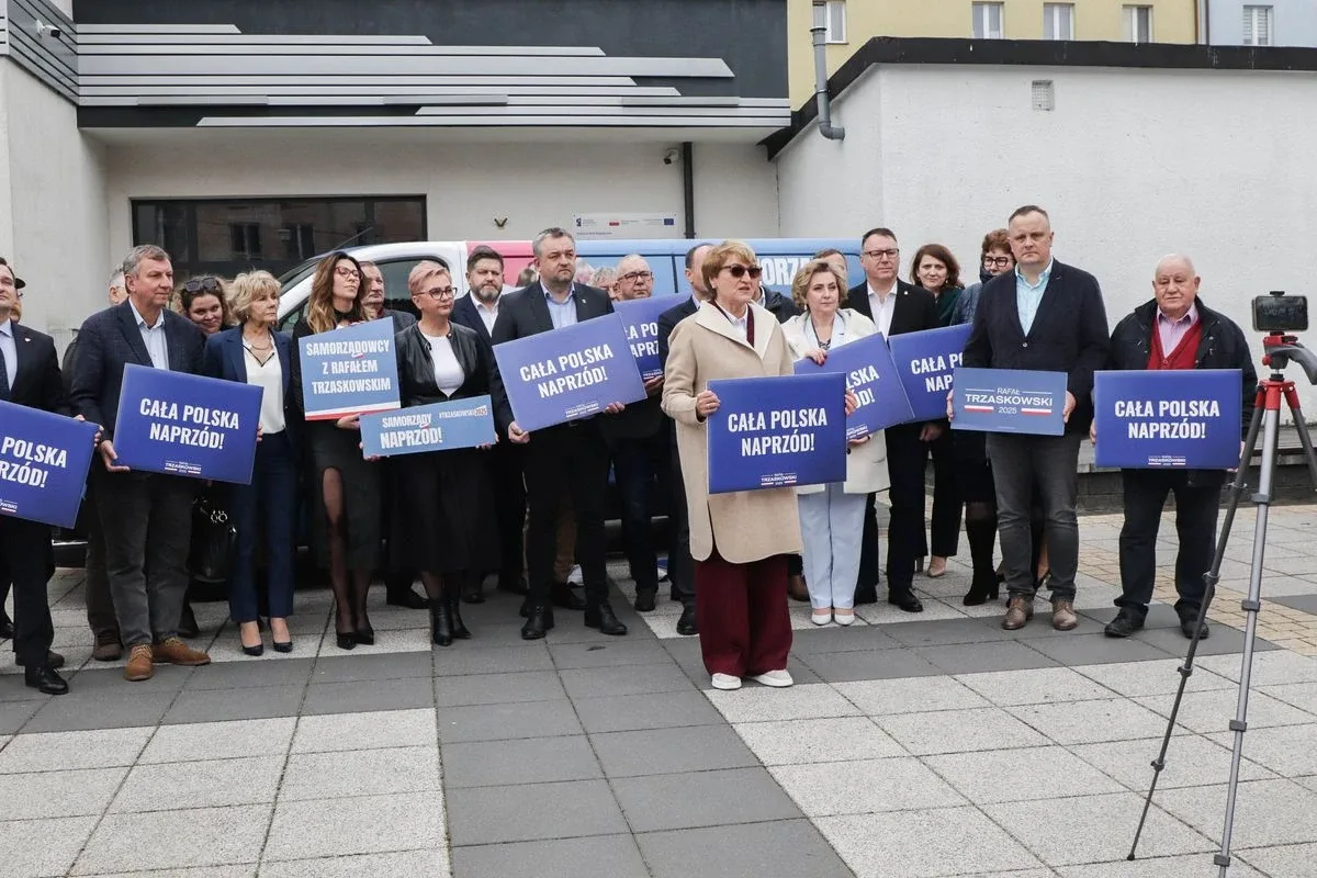 Ostrów Mazowiecka na mapie samorządowych debat. Spotkanie w ramach inicjatywy "Samorządy Naprzód" (zdjęcia)