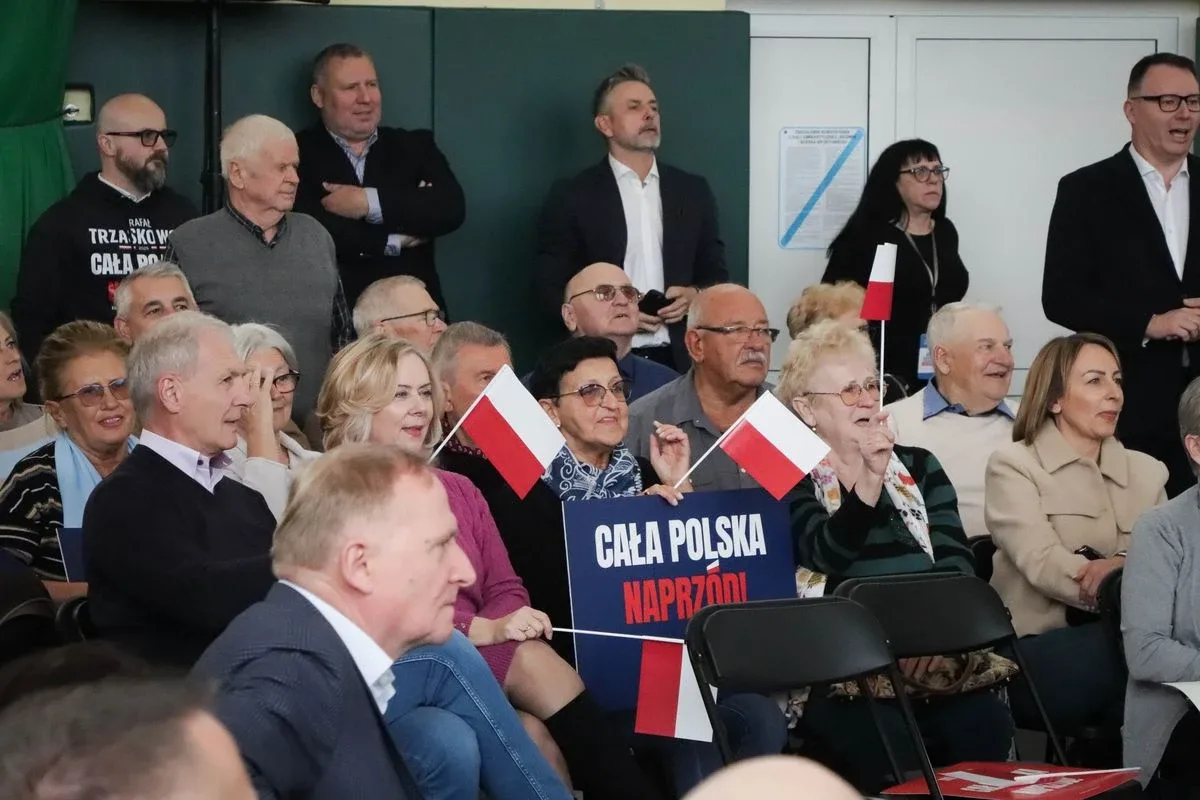 Spotkanie z Rafałem Trzaskowskim. Mocna deklaracja burmistrza: "Pójdziemy za tobą w ogień" (zdjęcia, wideo)
