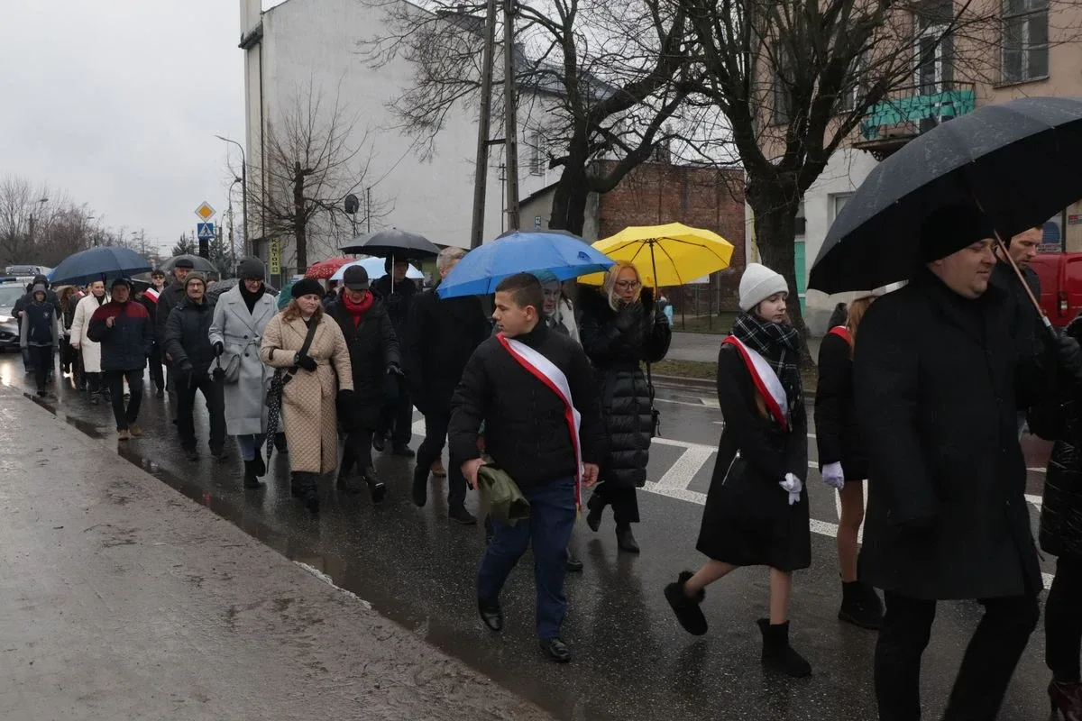 Narodowy Dzień Pamięci Żołnierzy Wyklętych w Ostrowi Mazowieckiej (zdjęcia, wideo)
