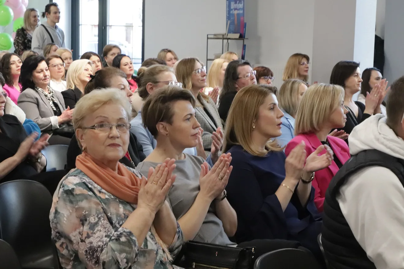 "Wiosenne inspiracje Kobiet" - spotkanie pełne motywacji i pasji (zdjęcia)