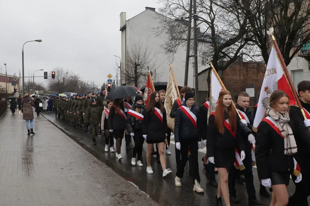 Narodowy Dzień Pamięci Żołnierzy Wyklętych w Ostrowi Mazowieckiej (zdjęcia, wideo)