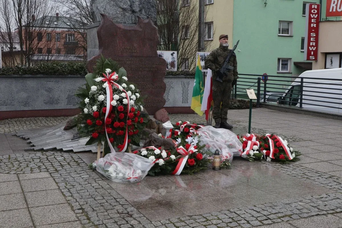 Narodowy Dzień Pamięci Żołnierzy Wyklętych w Ostrowi Mazowieckiej (zdjęcia, wideo)