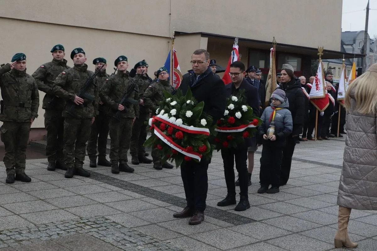 Narodowy Dzień Pamięci Żołnierzy Wyklętych w Ostrowi Mazowieckiej (zdjęcia, wideo)