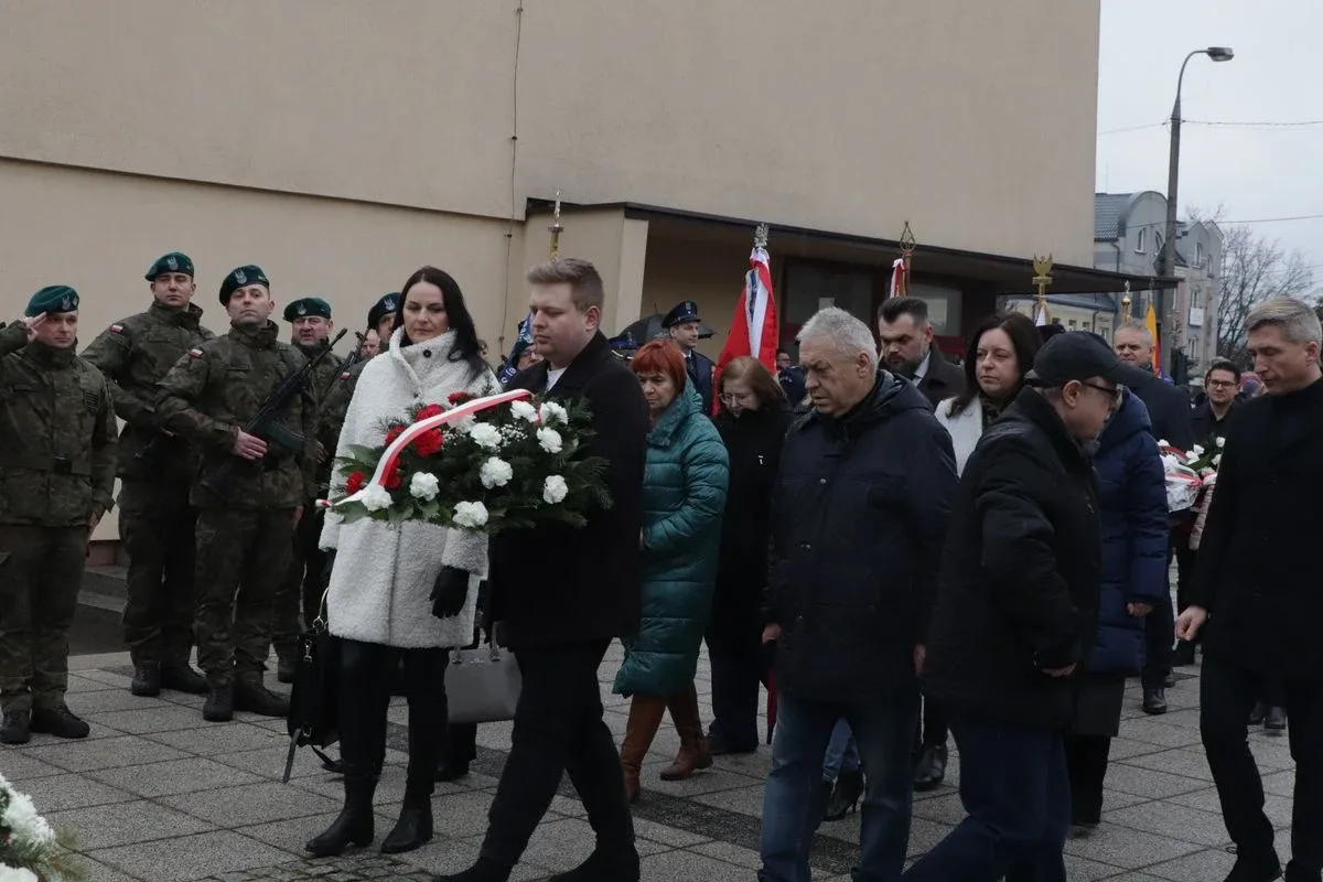 Narodowy Dzień Pamięci Żołnierzy Wyklętych w Ostrowi Mazowieckiej (zdjęcia, wideo)