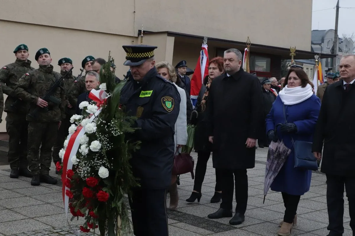 Narodowy Dzień Pamięci Żołnierzy Wyklętych w Ostrowi Mazowieckiej (zdjęcia, wideo)