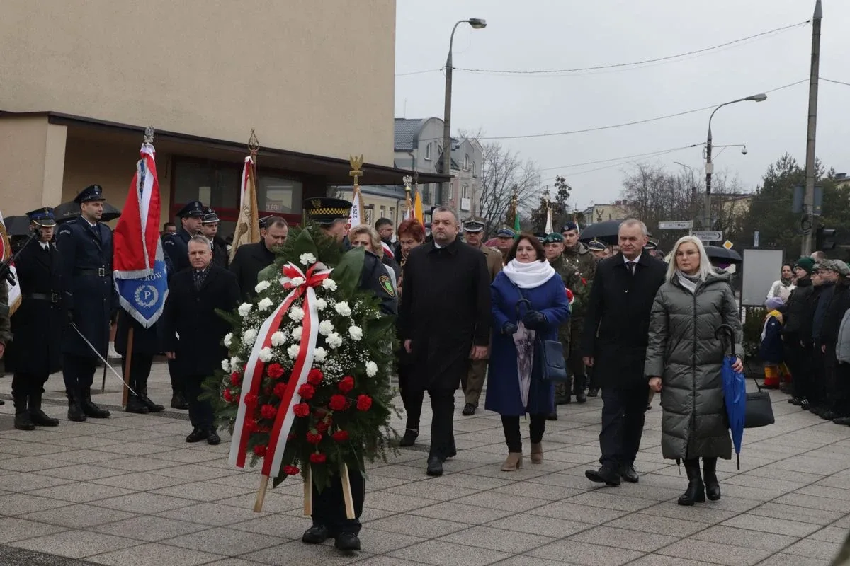 Narodowy Dzień Pamięci Żołnierzy Wyklętych w Ostrowi Mazowieckiej (zdjęcia, wideo)