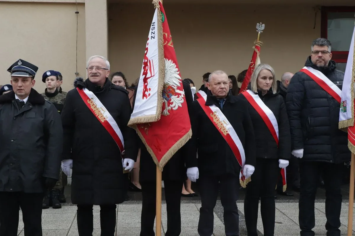Narodowy Dzień Pamięci Żołnierzy Wyklętych w Ostrowi Mazowieckiej (zdjęcia, wideo)