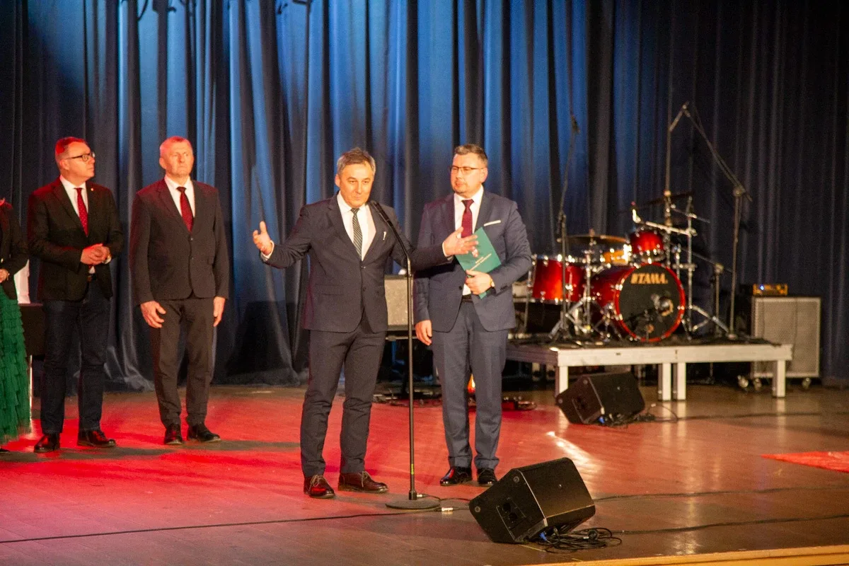 Sportowiec Roku 2024. Ostrów Mazowiecka wspiera sportowe talenty (zdjęcia, wideo)