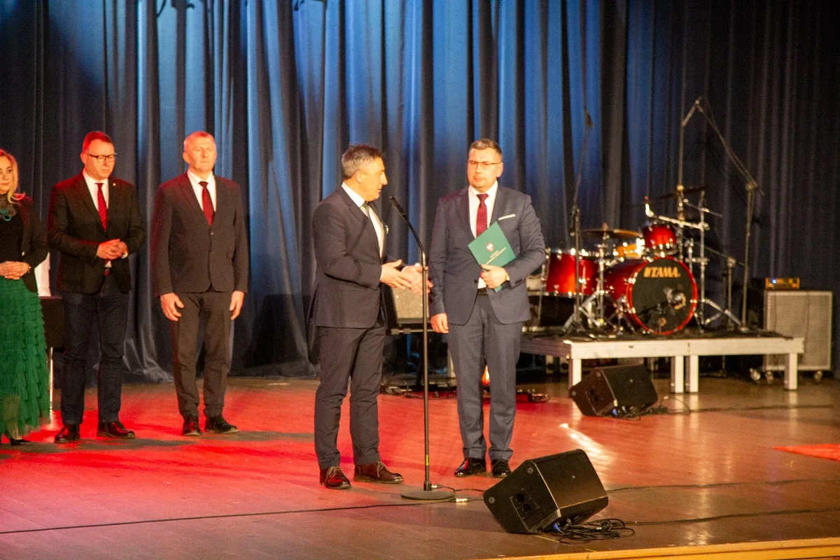 Sportowiec Roku 2024. Ostrów Mazowiecka wspiera sportowe talenty (zdjęcia, wideo)