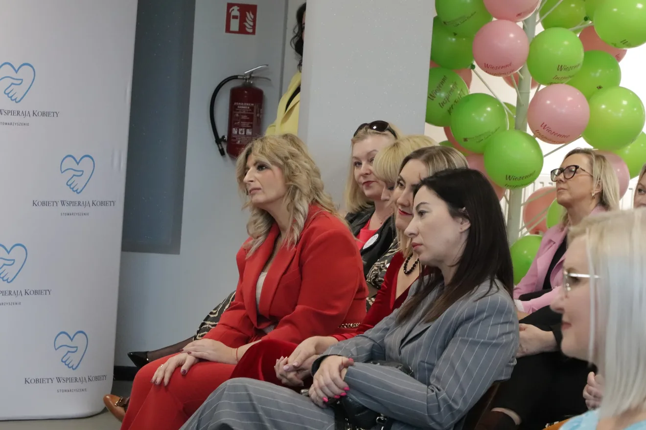 "Wiosenne inspiracje Kobiet" - spotkanie pełne motywacji i pasji (zdjęcia)