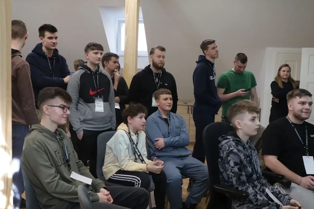II Turniej FIFA w Miejskiej Bibliotece Publicznej. Emocje na najwyższym poziomie (zdjęcia)
