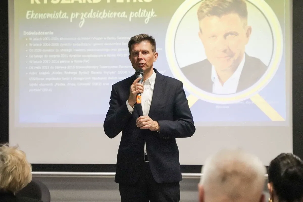 Biznesowa debata w Ostrowi Mazowieckiej. Gościem był Ryszard Petru (zdjęcia)