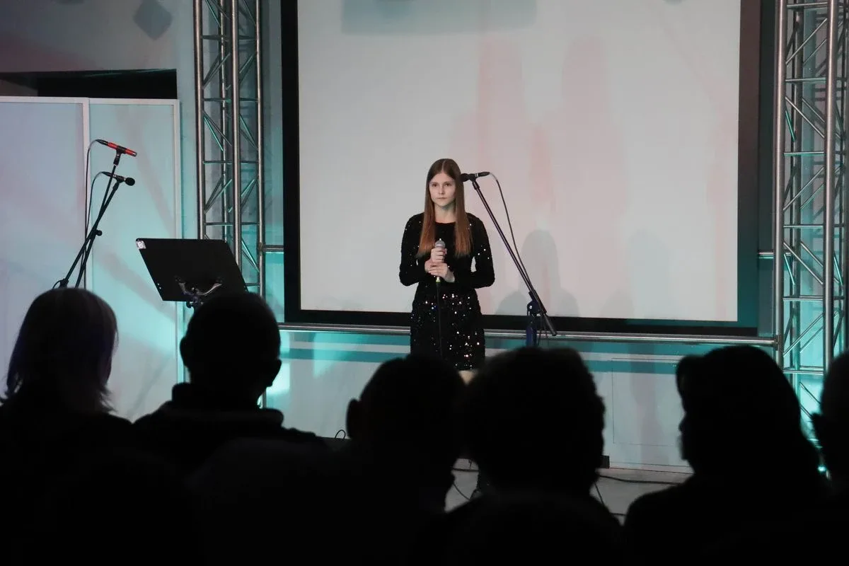 Urokliwy koncert kolęd i pastorałek w Starej Elektrowni (zdjęcia)