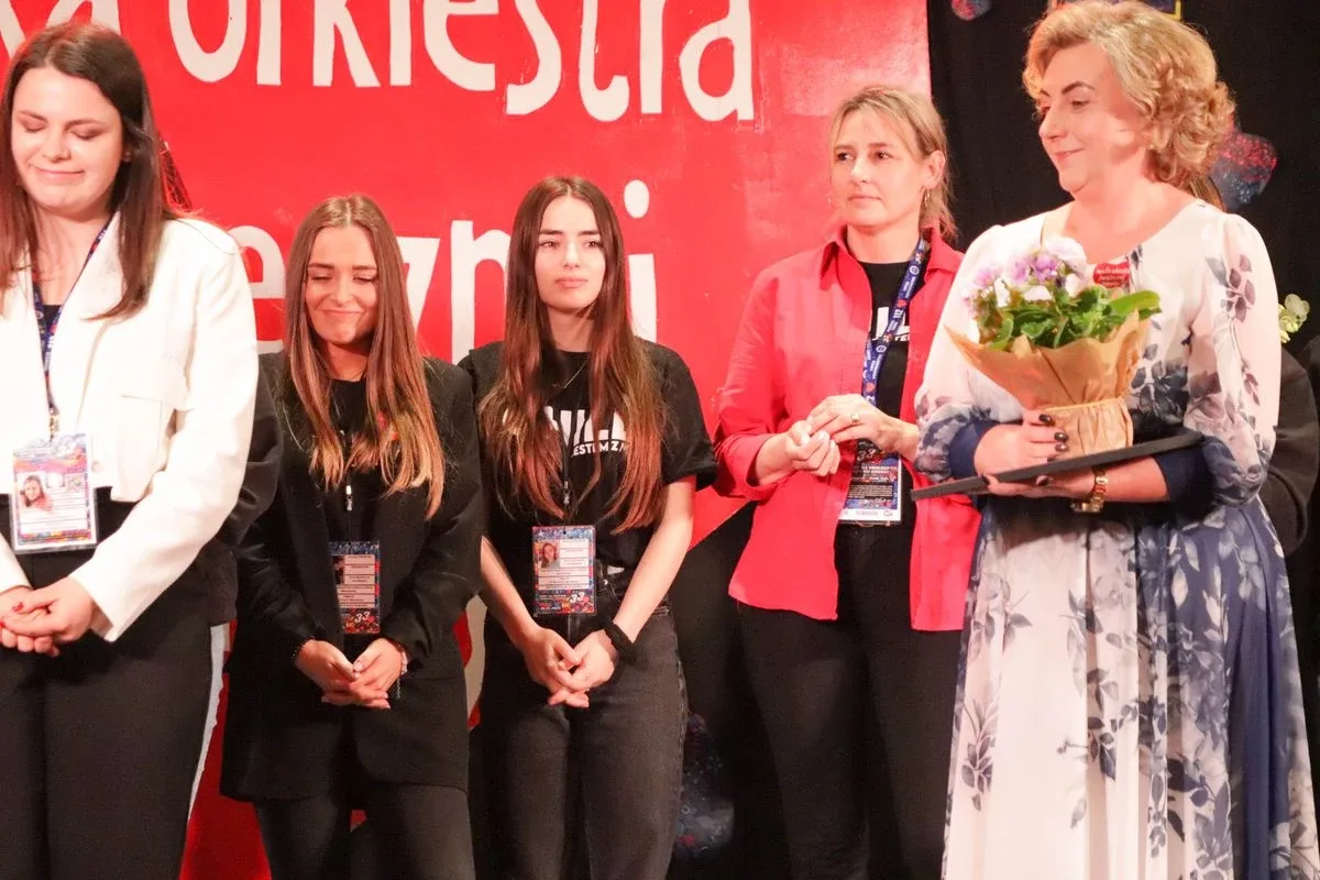 Światełko do nieba i wielkie serca mieszkańców Ostrowi Mazowieckiej. Pobiliśmy rekord! (zdjęcia, wideo)