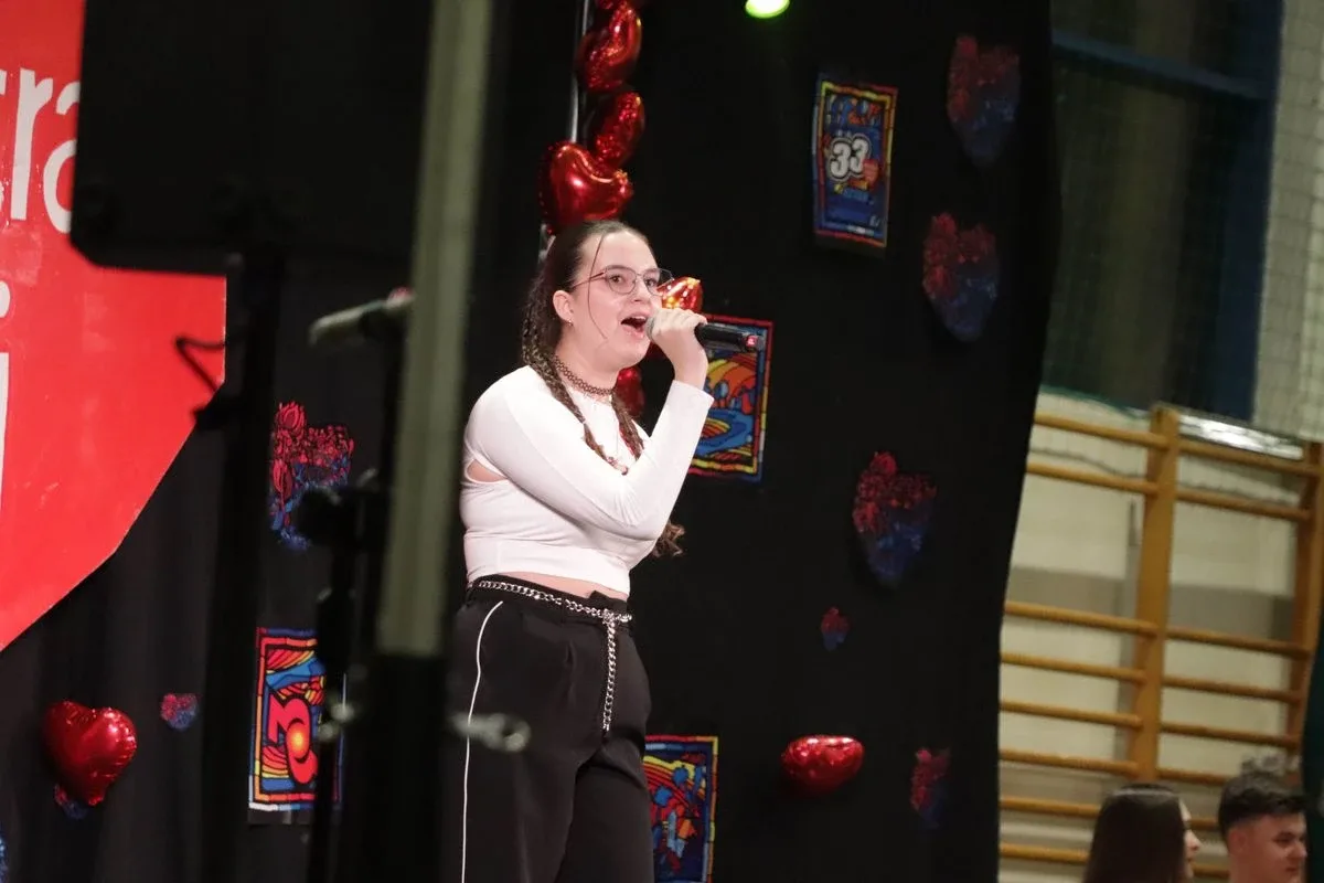 Światełko do nieba i wielkie serca mieszkańców Ostrowi Mazowieckiej. Pobiliśmy rekord! (zdjęcia, wideo)