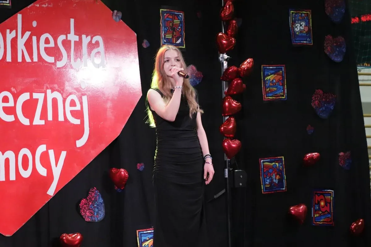Światełko do nieba i wielkie serca mieszkańców Ostrowi Mazowieckiej. Pobiliśmy rekord! (zdjęcia, wideo)