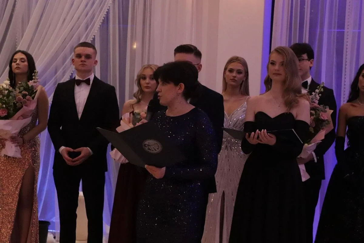 Studniówka uczniów "Koperniczka" w Tango. Niezapomniana noc maturzystów (zdjęcia, wideo)