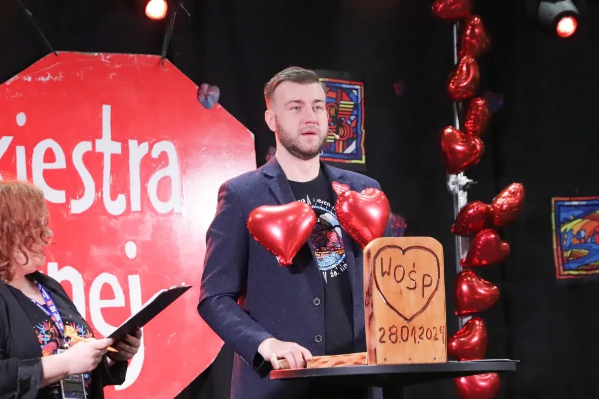 Światełko do nieba i wielkie serca mieszkańców Ostrowi Mazowieckiej. Pobiliśmy rekord! (zdjęcia, wideo)