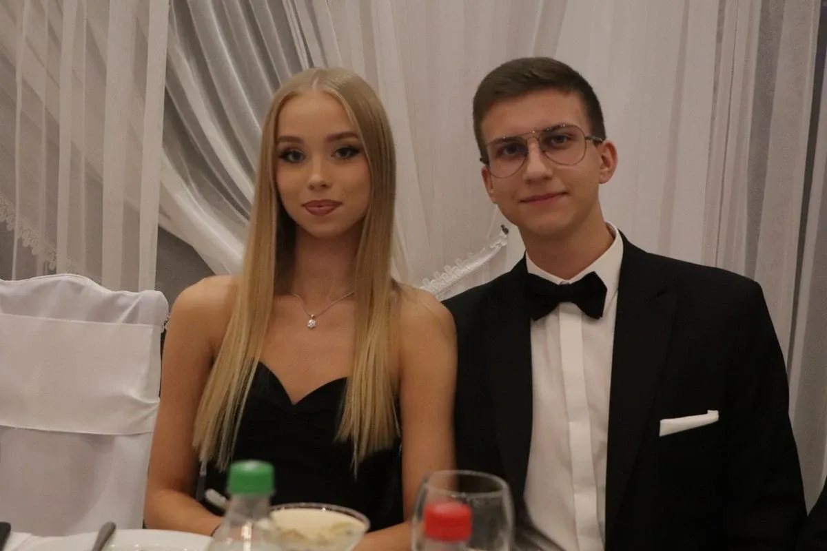 Studniówka uczniów "Koperniczka" w Tango. Niezapomniana noc maturzystów (zdjęcia, wideo)