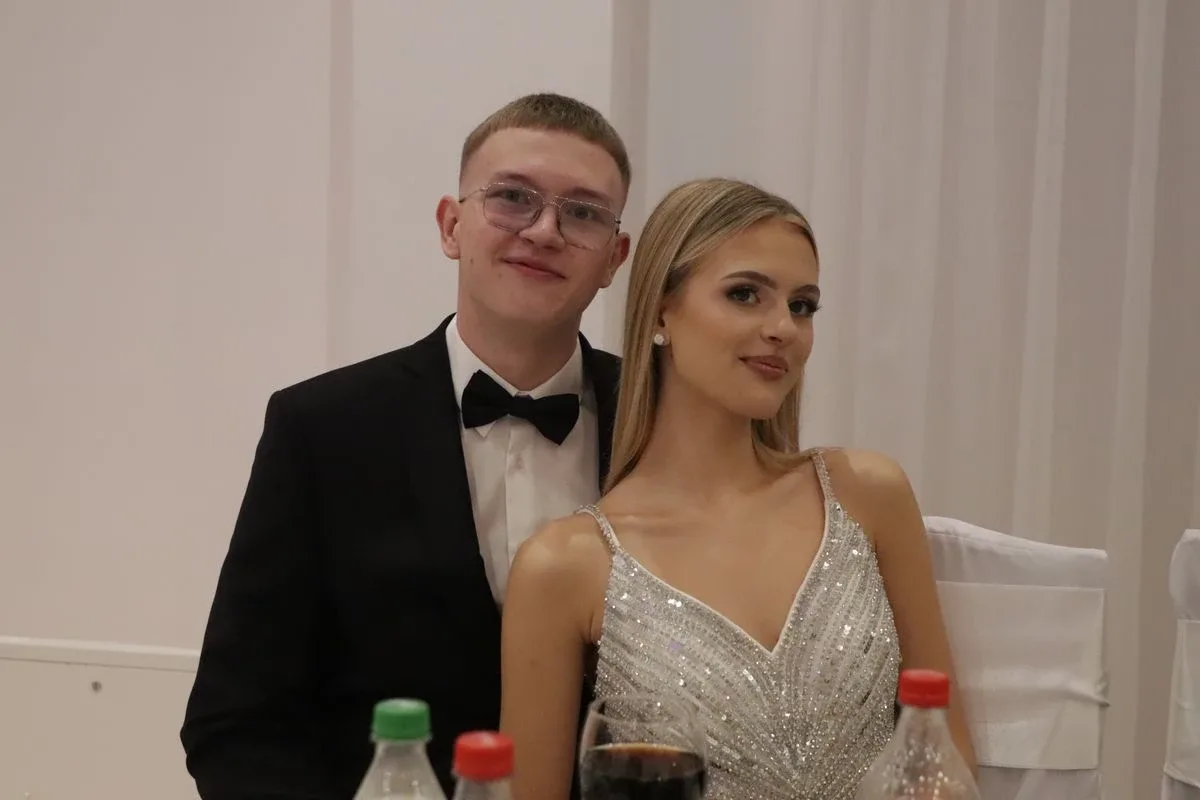 Studniówka uczniów "Koperniczka" w Tango. Niezapomniana noc maturzystów (zdjęcia, wideo)