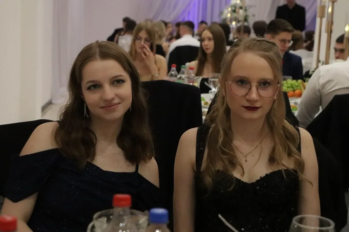 Studniówka uczniów "Koperniczka" w Tango. Niezapomniana noc maturzystów (zdjęcia, wideo)