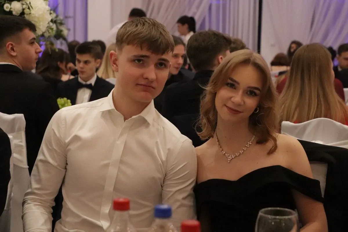 Studniówka uczniów "Koperniczka" w Tango. Niezapomniana noc maturzystów (zdjęcia, wideo)